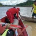 Ribeirinhos perdem produção após barco afundar com 10 sacas de açaí