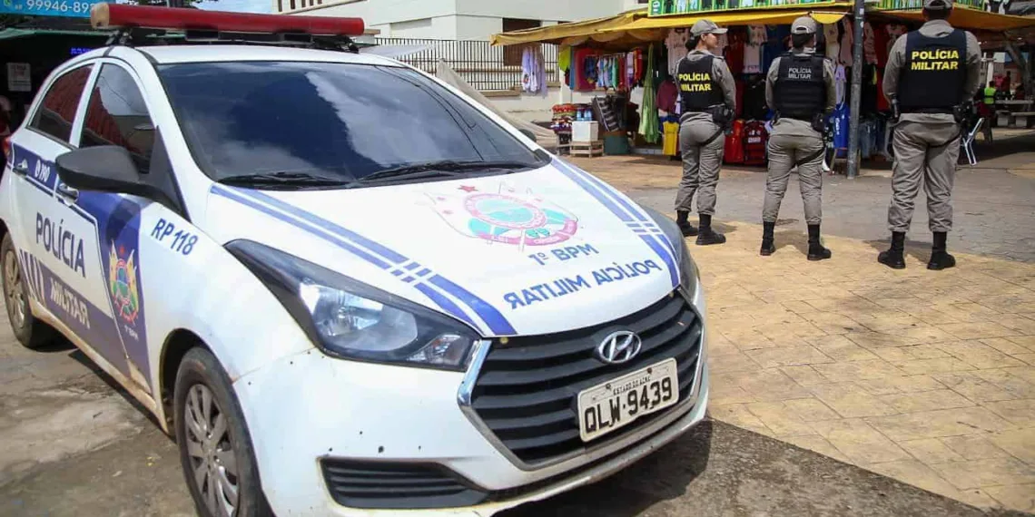 Policiamento na área comercial de Rio Branco. Foto: Dhárcules Pinheiro/Sejusp
