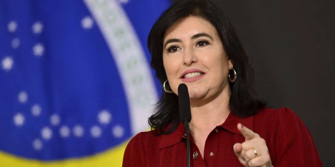 A ministra do Planejamento e Orçamento, Simone Tebet, toma posse em cerimônia no Salão Nobre do Palácio do Planalto.