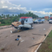 Jovem sem CNH fica ferido após perder controle do carro e capotar em Rio Branco
