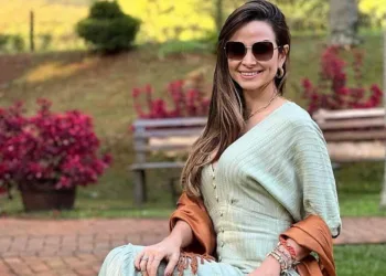 Samara Abrahão comemorou aniversário com o marido Alcino e amigos no último sábado