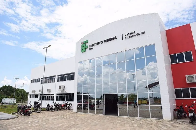 Ifac Cruzeiro do Sul abre inscrição para vagas residuais em sete cursos