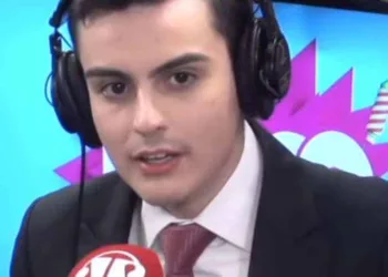 O apresentador saiu da emissora em meio a boatos de mau comportamento
© Da Redação