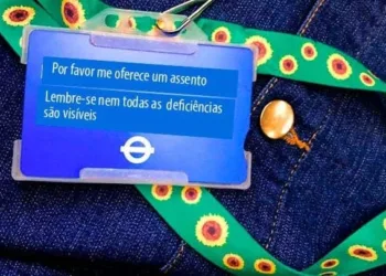 Colar de Girassol é instituído no Acre como identificação de deficiências ocultas