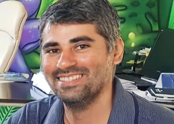 Jornalista faz rifa para custear tratamento de mais de R$ 20 mil para retirar de pedras nos rins