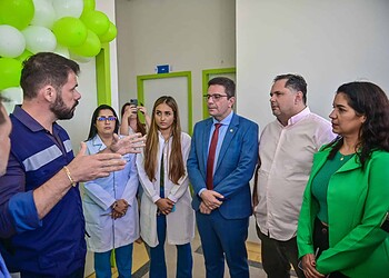 O secretário explicou que a aquisição do equipamento vai ser essencial para realizar exames hormonais e oncológicos em toda a população do Acre. Foto: Diego Gurgel/Secom
