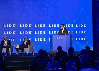 Governador apresentou as potencialidade do Acre durante o fórum. Foto: Diego Gurgel/Secom