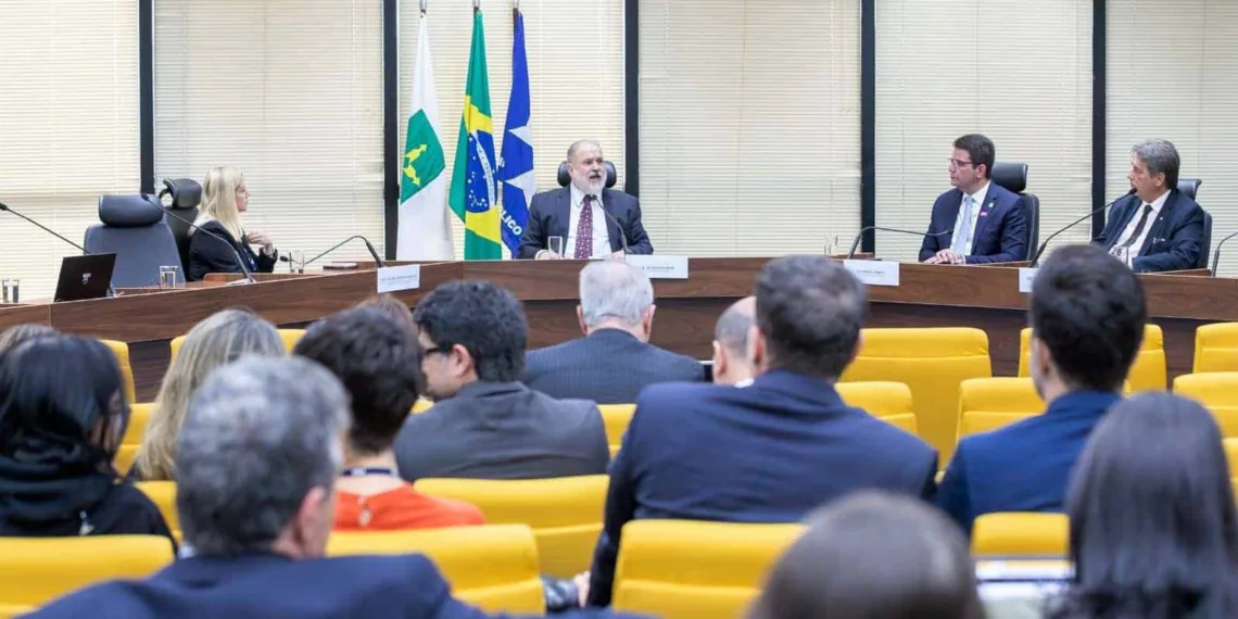 Governador Gladson Cameli participa de evento no Ministério Público Federal. Foto: cedida