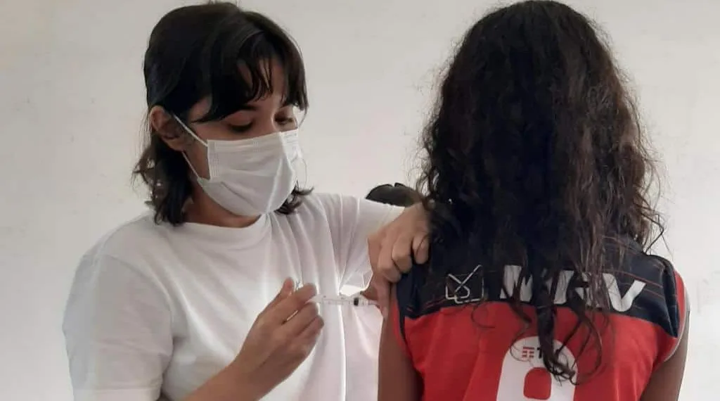 Estado realiza Dia D de vacinação e mutirão de consultas oftalmológicas de população indígena