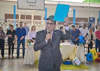 O governador destacou a importância dada à educação na sua gestão. Foto: Diego Gurgel/Secom