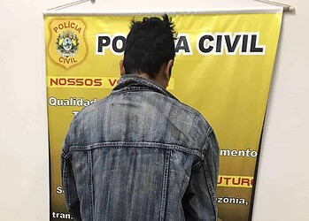 Padrasto que estuprou enteada de 13 anos por mais de 50 vezes é preso no Acre