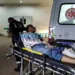 Desconhecido ataca homem a golpes de terçado em via pública
