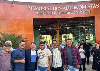 Governo entrega obras de revitalização do Memorial dos Autonomistas, Teatro e Café
