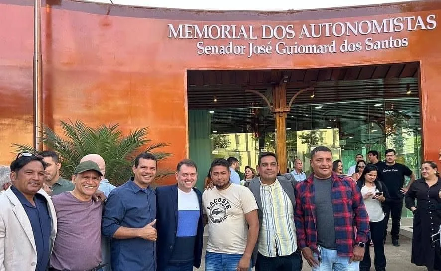 Governo entrega obras de revitalização do Memorial dos Autonomistas, Teatro e Café