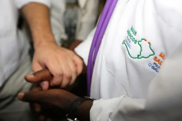 mais-medicos-e1549489004929 (1)