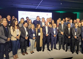 Em busca de melhorias para o transporte público, Bocalom participa de fórum sobre mobilidade urbana