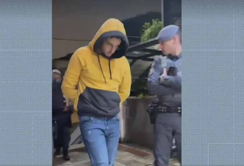 Estudante é preso após gravar alunas no banheiro de faculdade