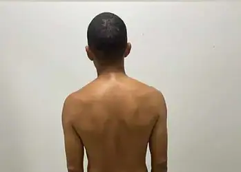 Professor é preso por estuprar sobrinha de 9 anos durante o velório do pai dele no Acre