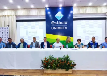 Bocalom empossa profissionais de Saúde que atuarão em Rio Branco
