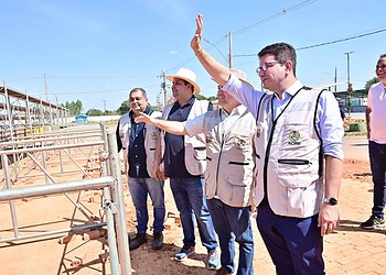 Governador vistoriou as obras de reforma do Parque de Exposições, na capital. Foto: Diego Gurgel/Secom