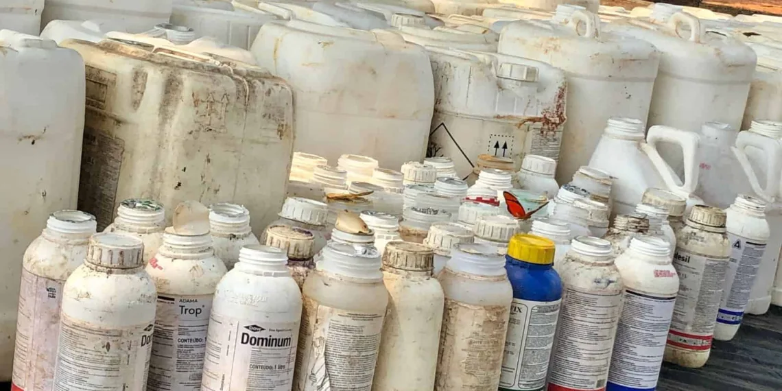 Campanha conscientiza sobre uso e descarte de embalagens de agrotóxicos no Acre