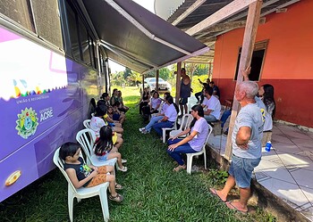 Ação itinerante do Ônibus Lilás atendeu mulheres e crianças nos municípios de Assis Brasil, Brasileia e Xapuri. Foto: cedida.