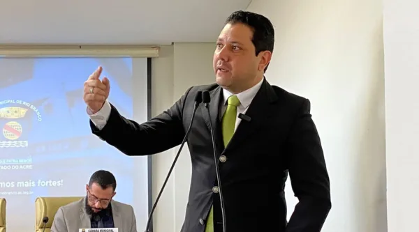 João Marcos Luz anuncia saída do MDB: 'Se a maioria escolheu Marcus Alexandre, que caminhe com ele'