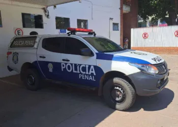 Detentos tomam arma de policial penal e fazem rebelião em presídio de segurança máxima de Rio Branco