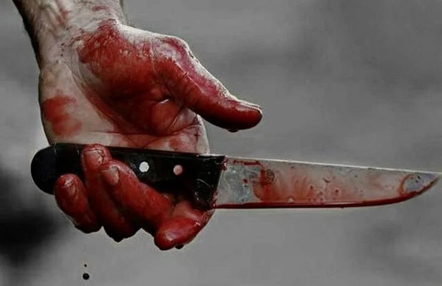 Homem tenta matar ex-mulher com facada na cabeça por ciúmes