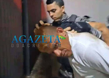 Para não ser preso, homem tenta se esconder em brinquedos