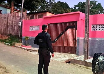 Dona de 'boca de fumo' é presa no interior do Acre