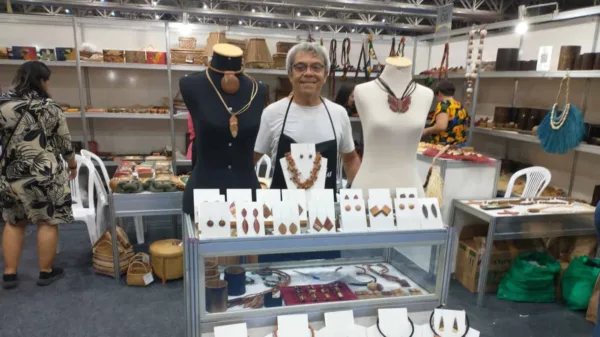 Artesão acreano participa de maior feira de negócios do artesanato da América Latina