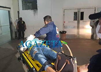 Mulher cai de moto e fica ferida após fazer hemodiálise e tomar cerveja