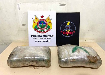Mulher é presa transportando mais de 2kg de droga escondida na bolsa
