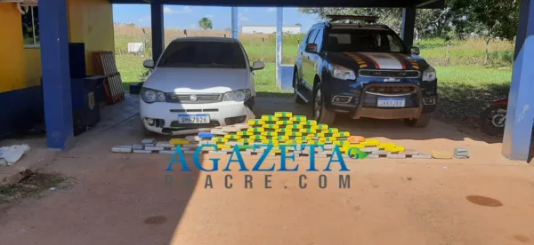 Casal é preso com quase 90kg de droga em carro que seguia para Rio Branco