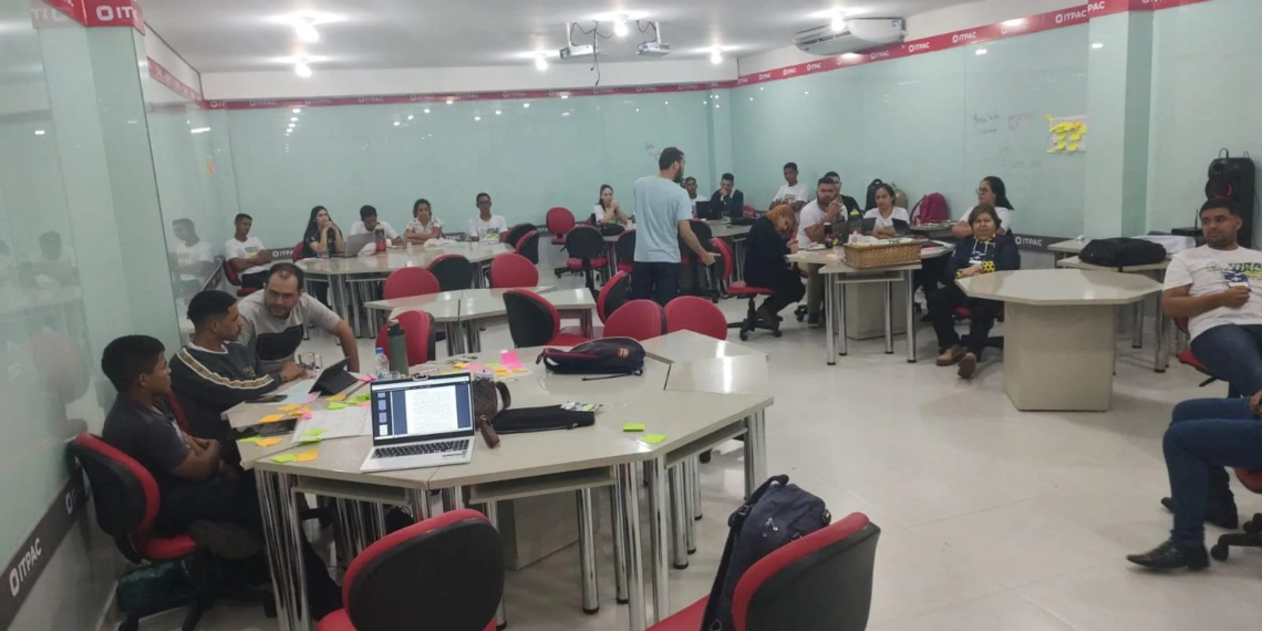 Durante a maratona de 52 horas, 14 ideias foram apresentadas nas áreas de saúde, agronegócio e turismo. Foto: Jairo Carioca