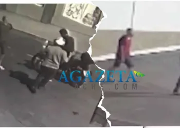 Câmera flagra momento em que dupla de bandidos rouba moto em Rio Branco