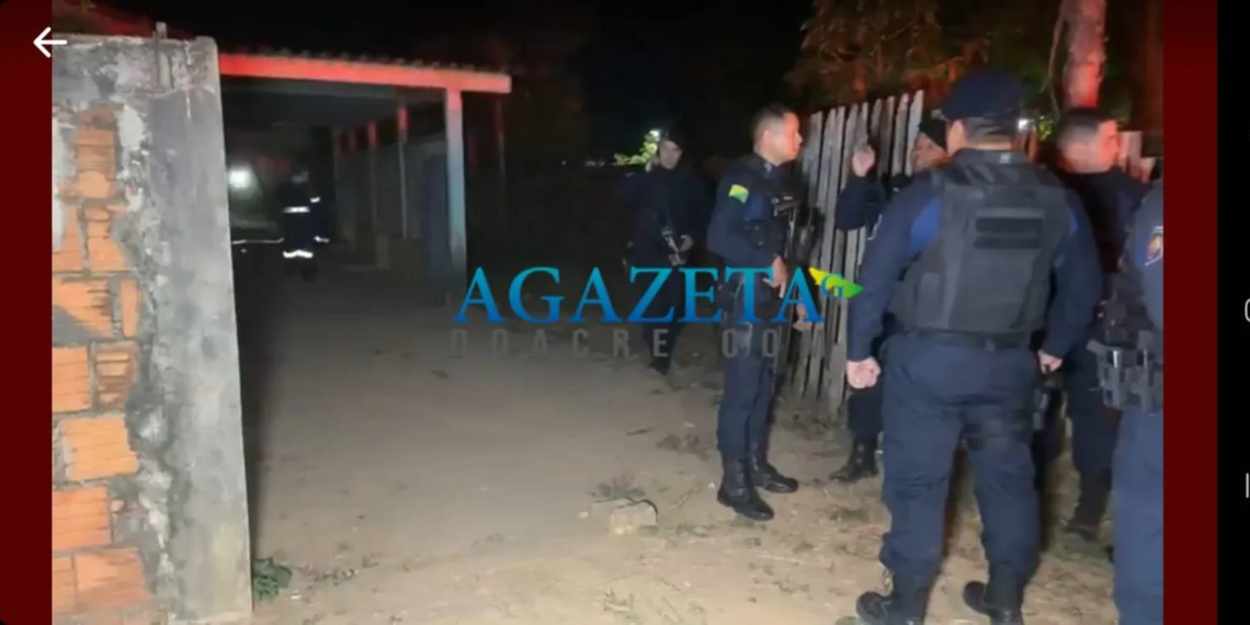 Faccionados invadem casa, disparam mais de 40 tiros e deixam três feridos