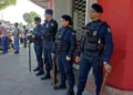 VEJA FOTOS: sol forte e calor não espantam público da Cavalgada