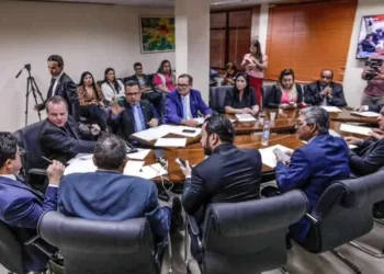 Deputados aprovam projeto que isenta IPVA durante Feirão Automotivo no Acre