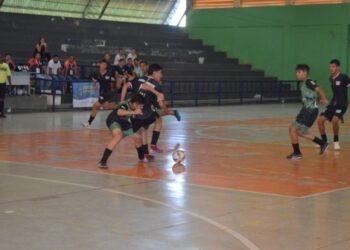 No segundo jogo, a equipe do Ifac de Sena Madureira derrotou o time da Escola Adacir Simões, de Senador Guiomard. Foto: Stalin Melo/SEE