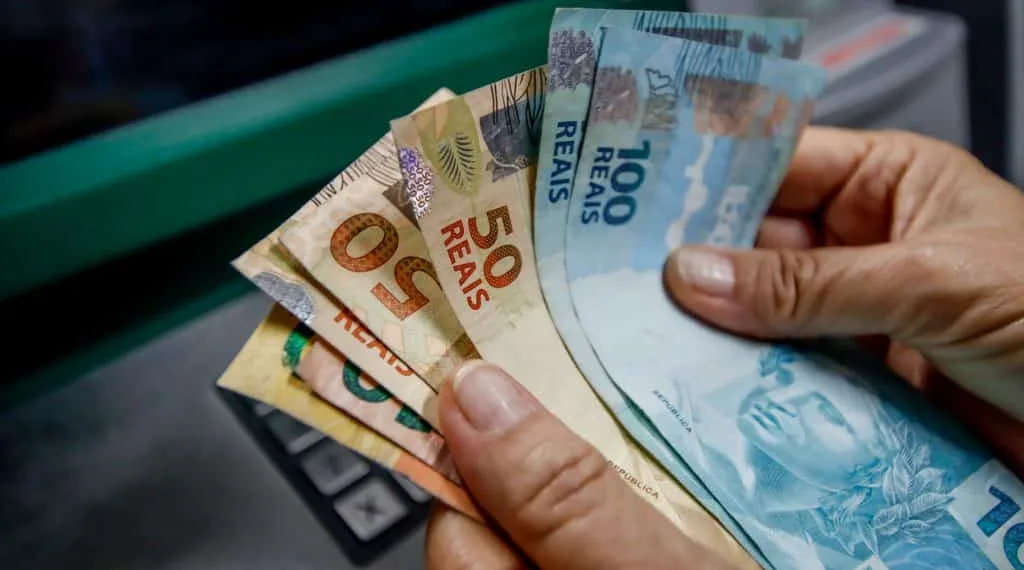 Quase R$ 3 bilhões em impostos foram arrecadados no Acre neste ano