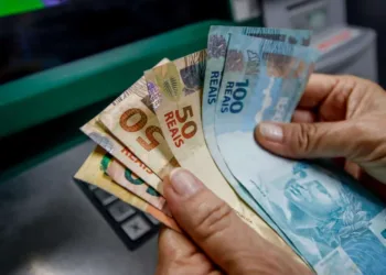 Quase R$ 3 bilhões em impostos foram arrecadados no Acre neste ano