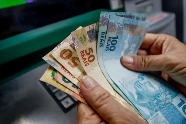 Quase R$ 3 bilhões em impostos foram arrecadados no Acre neste ano