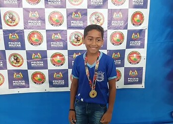 Aluno Carlos Mesake foi o vencedor da redação deste ano. Foto: Gledissson Albano