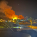 Incêndio de grandes proporções em terreno baldio assusta moradores no interior do Acre