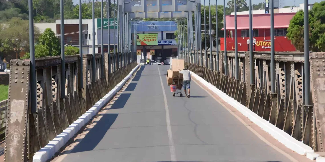Interdição da Ponte Metálica completa um mês; projeto da obra será apresentado até dia 11