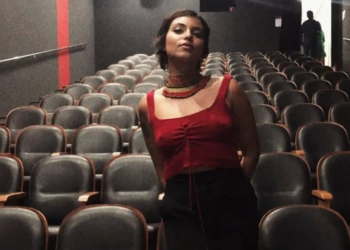 Produtora do curta-metragem 'No dente de Cachorro', Joelma Ribeiro estudou direito no audiovisual e produção audiovisual na Escola de Cinema Darcy Ribeiro, no Rio de Janeiro, e hoje faz parte da Subcomissão do Estudante de Direito da OAB/Acre. (Foto: Assessoria)