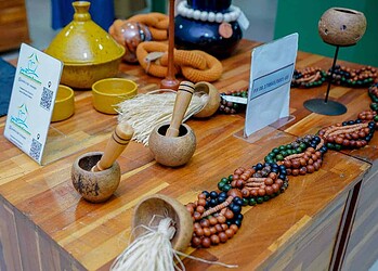 As peças vendidas na loja também podem ser adquiridas na Casa do Artesão, no Parque da Maternidade, em Rio Branco. Foto: Neto Lucena/Secom