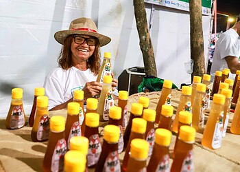 Apicultores exibem produtos na Expoacre